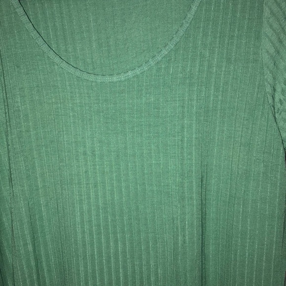 Perfect T - Picture 2 of 2